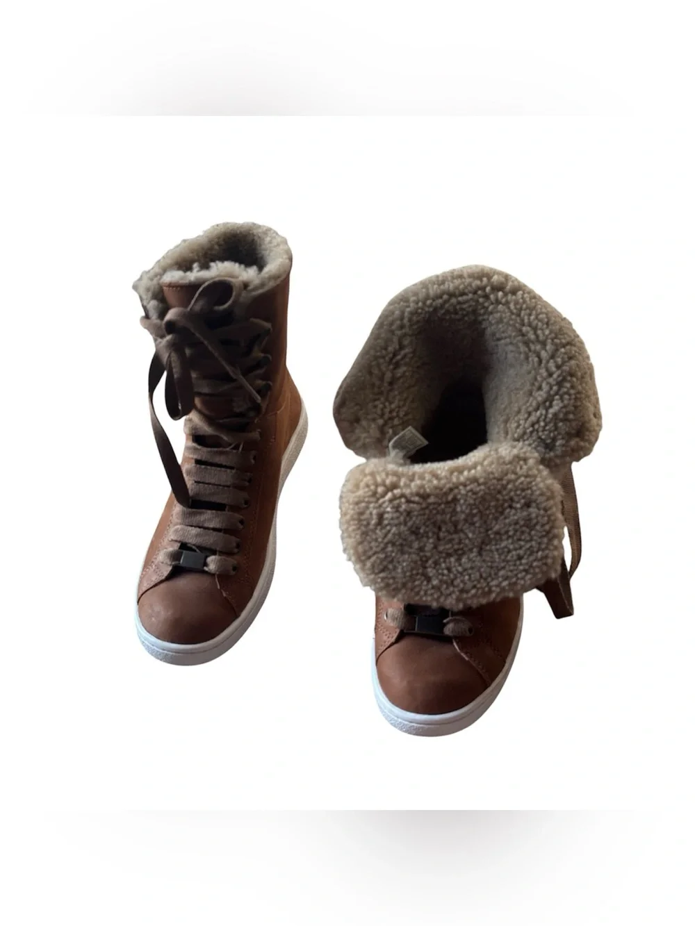 NWOT UGG Women’s Size 7.5 Chestnut Leather Shearling Lined Lace-Up High Top Boot